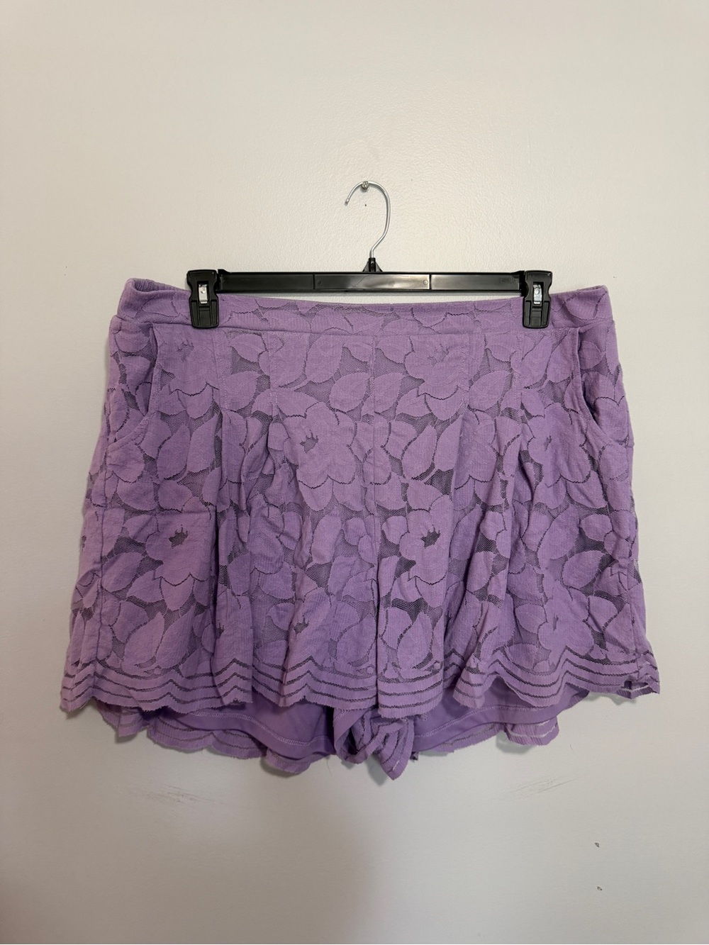 Torrid Lace Shorts Size 3X